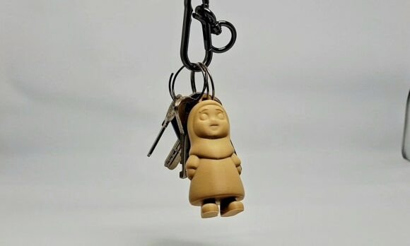 Elevating Personal Branding and Niche Markets with the Chibi Hijab Girl Keychain – STL 3D Model Easy 3D Printing
